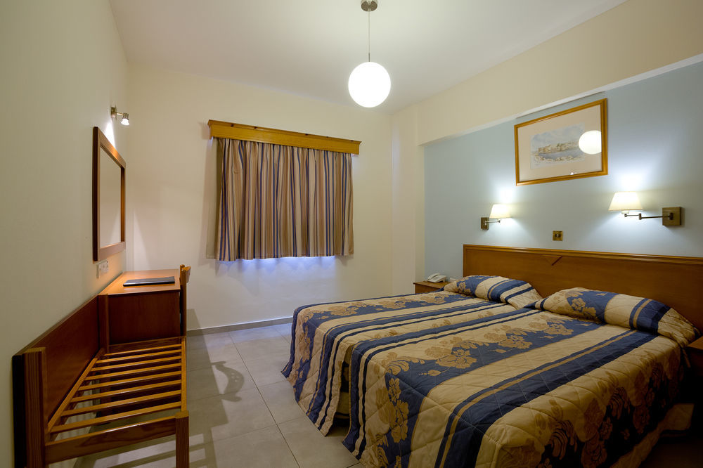 Kefalos - Damon Hotel Apartments Paphos Eksteriør billede